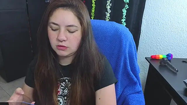 Snapshot of ann_bronw chatting on September 20, 1:27 pm ann bronw online show from September 20, 1:27 pm