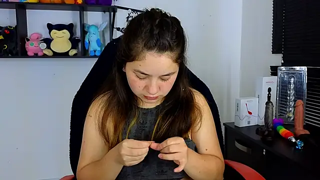 Snapshot of ann_bronw chatting on March 18, 5:12 pm ann bronw online show from March 18, 5:12 pm