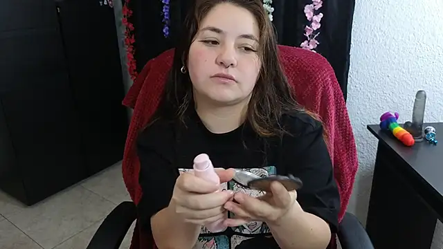 Snapshot of ann_bronw chatting on September 13, 2:28 pm ann bronw online show from September 13, 2:28 pm