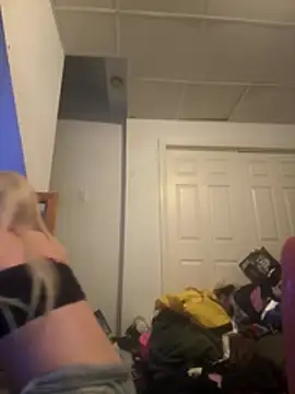 jessixo online show from July 15, 4:30 am