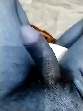 Snapshot of Rajxxxdx4u chatting on January 24, 8:43 pm Rajxxxdx4u online show from January 24, 8:43 pm