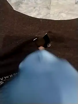 Snapshot of Rajxxxdx4u chatting on December 5, 9:00 pm Rajxxxdx4u online show from December 5, 9:00 pm