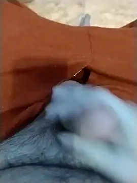 Snapshot of Rajxxxdx4u chatting on December 2, 5:10 am Rajxxxdx4u online show from December 2, 5:10 am