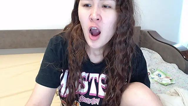 Snapshot of Riz_girl chatting on September 21, 10:20 am Riz girl online show from September 21, 10:20 am