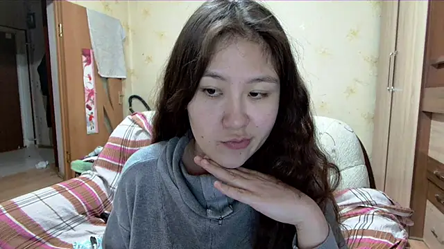 Riz girl online show from April 20, 3:46 pm