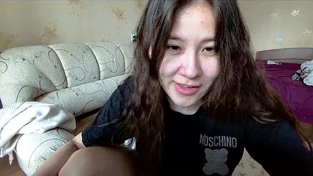 Riz girl online show from March 23, 9:42 am
