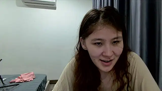 Riz girl online show from June 15, 6:18 pm