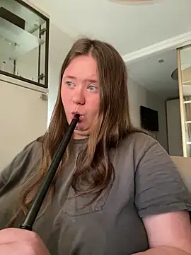 remirann  online show from March 6, 1:46 pm