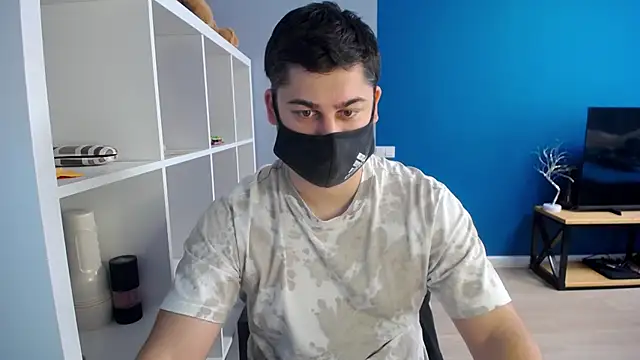 Tomguys online show from March 17, 7:24 am