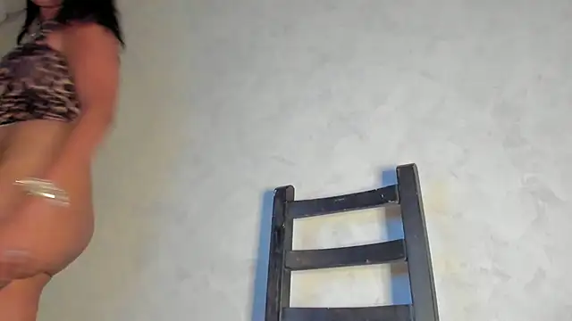 Snapshot of rosaaliiaa1 chatting on March 4, 12:29 am rosaaliiaa1 online show from March 4, 12:29 am