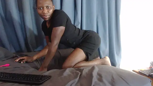 Sweetslender online show from November 9, 7:56 am