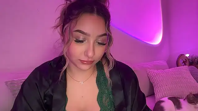 lustfulsmiles online show from February 17, 1:41 pm