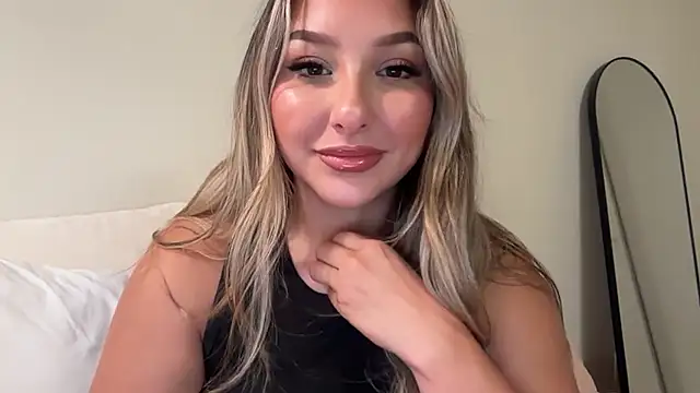 lustfulsmiles online show from September 24, 11:50 am