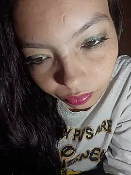 Snapshot of Melanymartinez105 chatting on May 30, 3:35 am Melanymartinez105 online show from May 30, 3:35 am
