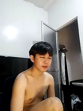 Snapshot of alfonsoasiancutie chatting on January 1, 8:56 am alfonsoasiancutie online show from January 1, 8:56 am