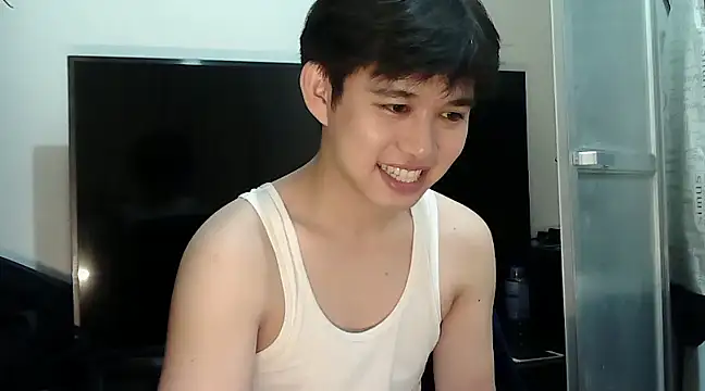 Snapshot of alfonsoasiancutie chatting on December 29, 12:55 pm alfonsoasiancutie online show from December 29, 12:55 pm