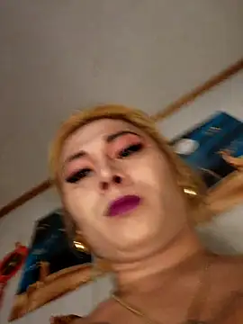 Asian SandraTS margo online show from April 3, 5:19 pm