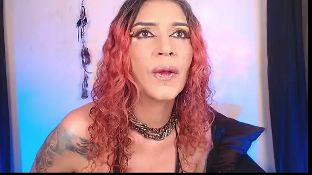 Agatha Tenebris online show from December 17, 6:02 pm