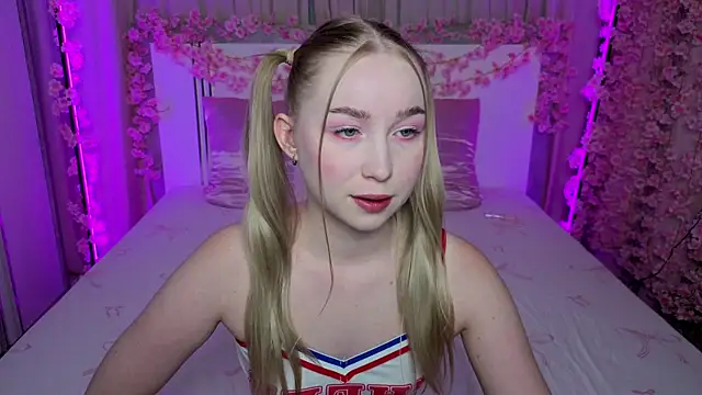 LilyStarlight online show from June 26, 3:45 am