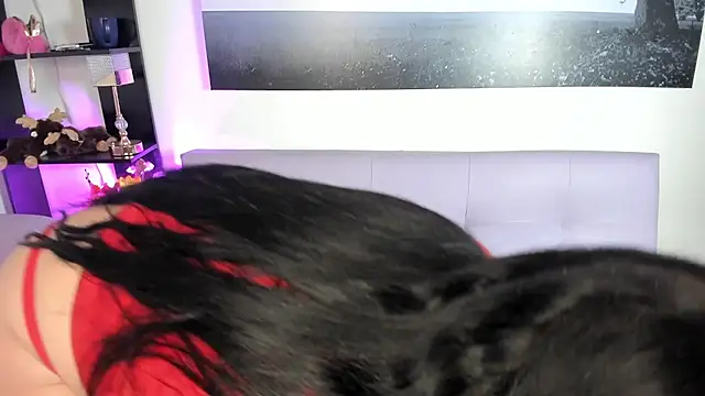 Snapshot of brianna_sexy00 chatting on November 9, 7:45 am brianna sexy00 online show from November 9, 7:45 am