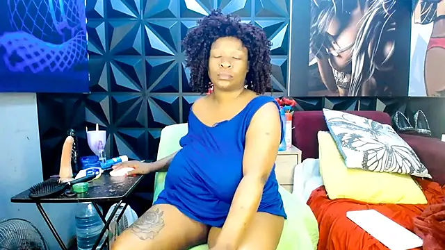 Ebonyfancyface online show from November 15, 9:57 am