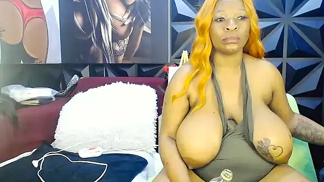 Ebonyfancyface online show from October 31, 2:52 am