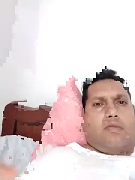 roxioox online show from March 24, 4:40 pm