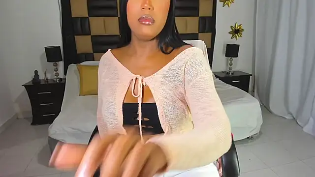 BarbieKano online show from November 13, 11:30 pm