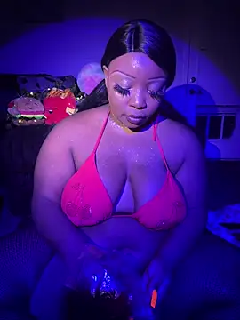 NikkiNoelanii online show from February 8, 6:11 am