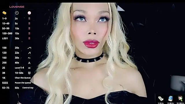 Snapshot of sugar_bbyxx chatting on October 5, 11:50 pm sugar bbyxx online show from October 5, 11:50 pm