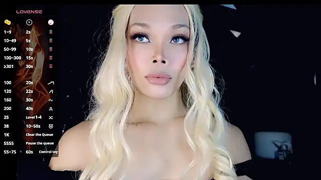 Snapshot of sugar_bbyxx chatting on November 10, 7:24 am sugar bbyxx online show from November 10, 7:24 am