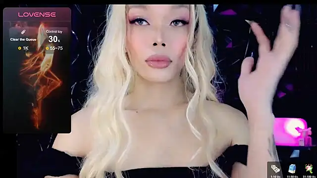 Snapshot of sugar_bbyxx chatting on October 21, 1:21 pm sugar bbyxx online show from October 21, 1:21 pm