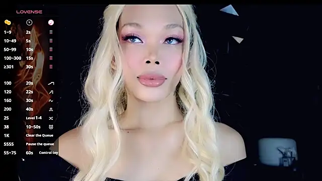 Snapshot of sugar_bbyxx chatting on November 7, 4:28 am sugar bbyxx online show from November 7, 4:28 am