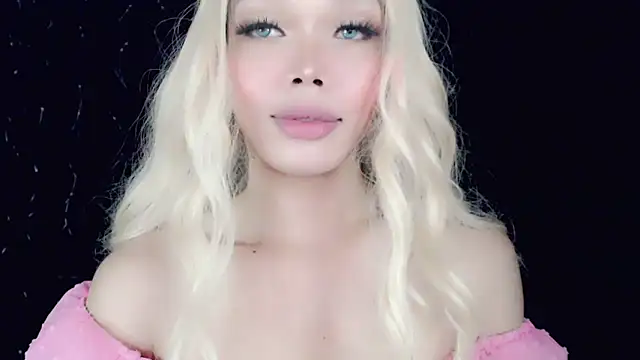 Snapshot of sugar_bbyxx chatting on March 13, 12:13 pm sugar bbyxx online show from March 13, 12:13 pm