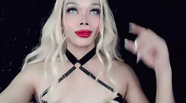 Snapshot of sugar_bbyxx chatting on March 1, 2:34 pm sugar bbyxx online show from March 1, 2:34 pm