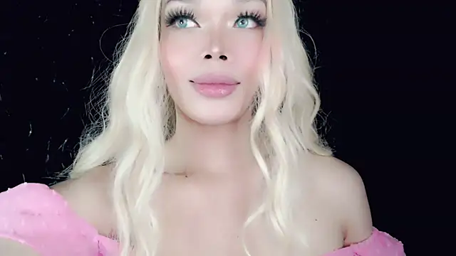 Snapshot of sugar_bbyxx chatting on March 14, 1:13 pm sugar bbyxx online show from March 14, 1:13 pm