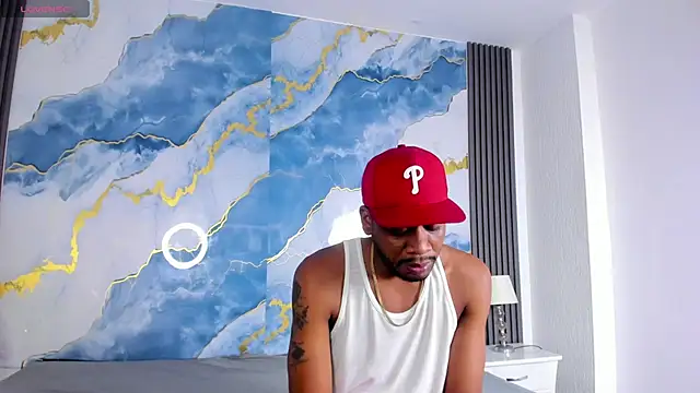 Snapshot of Kylieandjhonny chatting on December 18, 4:39 am Kylieandjhonny online show from December 18, 4:39 am