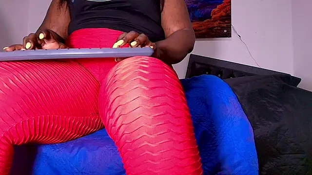 Snapshot of _ebony-queen_ chatting on October 7, 11:55 am ebony-queen online show from October 7, 11:55 am