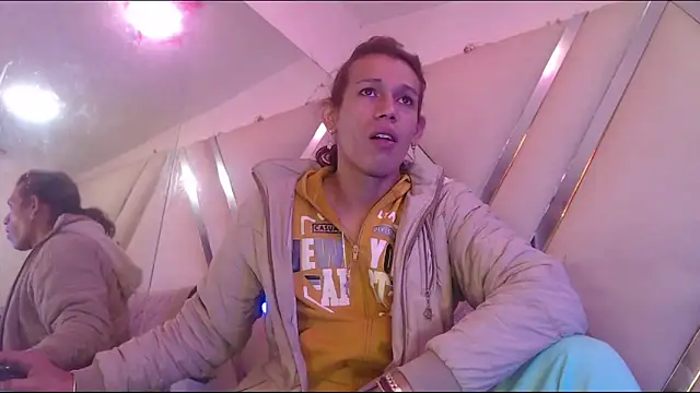 StefyFerrer online show from February 12, 3:17 am