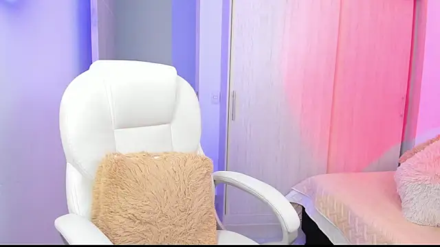 fioresantamaria online show from March 12, 9:30 pm