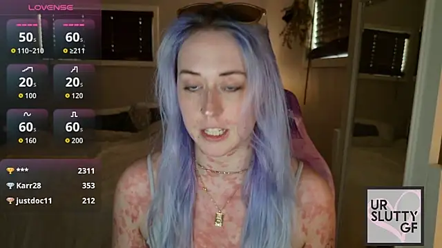 Snapshot of ursluttygf chatting on May 8, 4:55 pm ursluttygf online show from May 8, 4:55 pm