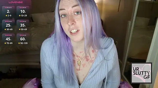 ursluttygf online show from March 31, 2:52 pm