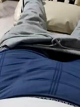 Snapshot of manuel9428 chatting on January 24, 9:58 pm manuel9428 online show from January 24, 9:58 pm