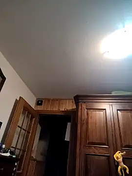 Snapshot of manuel9428 chatting on March 10, 11:49 pm manuel9428 online show from March 10, 11:49 pm