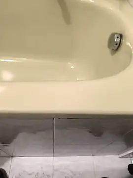 manuel9428 online show from April 24, 12:18 pm