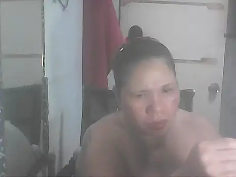 Snapshot of hotwet_mama4uxx chatting on September 12, 7:19 am hotwet mama4uxx online show from September 12, 7:19 am