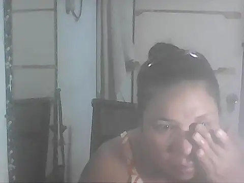 hotwet mama4uxx online show from November 12, 8:51 am