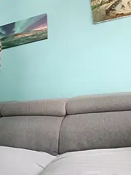 Snapshot of Emma96_hot chatting on February 24, 6:25 am Emma96 hot online show from February 24, 6:25 am