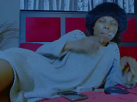 Snapshot of MissParis26 chatting on November 17, 9:19 pm MissParis26 online show from November 17, 9:19 pm