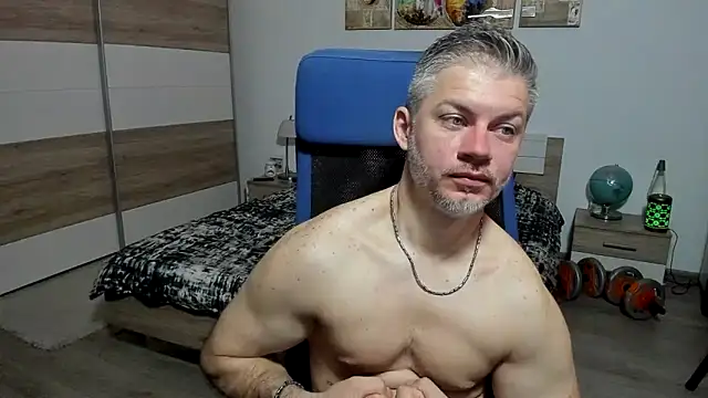 RobbyShawz online show from May 6, 5:11 am